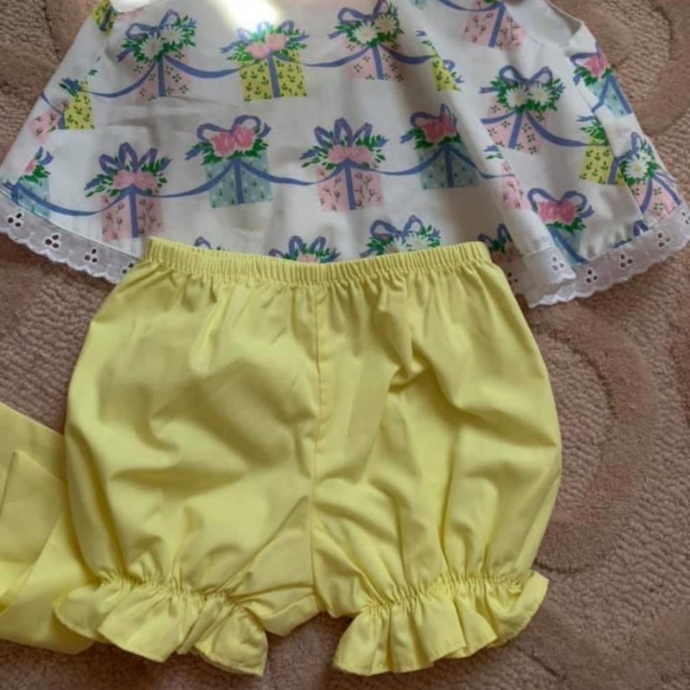 Everyday is a gift TBBC swing set 2T